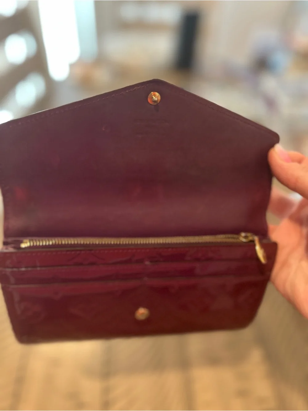 Louis Vuitton Vernis Envelope Wallet - Bordeaux Patent
